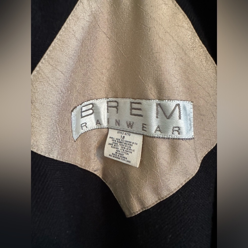 Brem Rainwear Women’s Double-Breasted Belted Trench Coat Size 18 - Picture 8 of 8